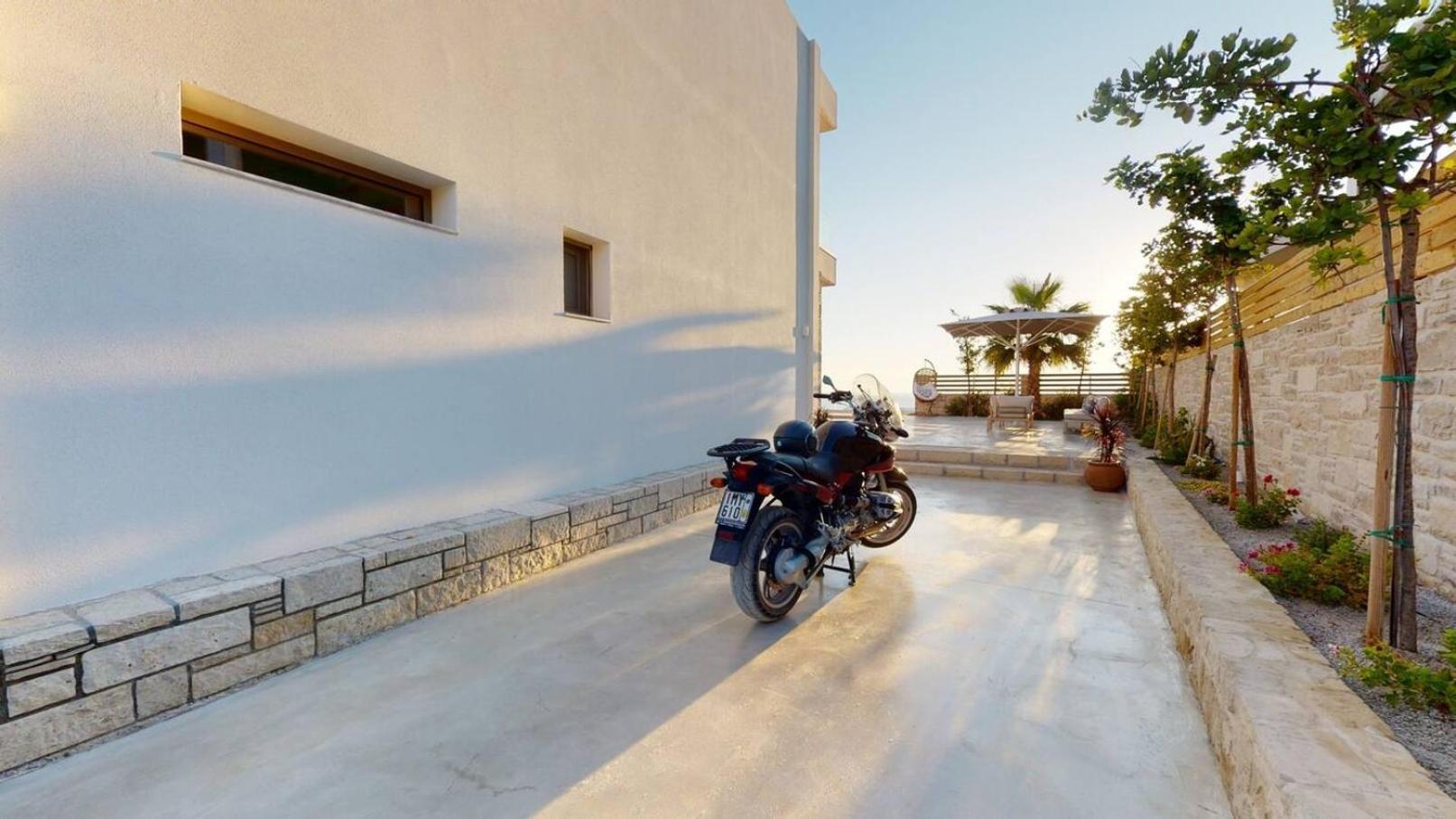 3 Muses Luxury Villa *